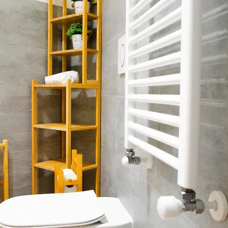 La Terrazza - By Happyhostorino *