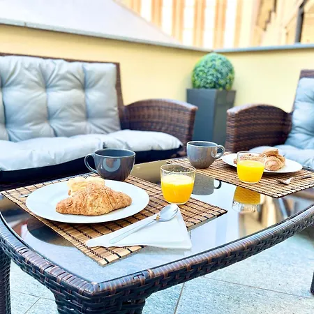 La Terrazza - By Happyhostorino Daire Torino